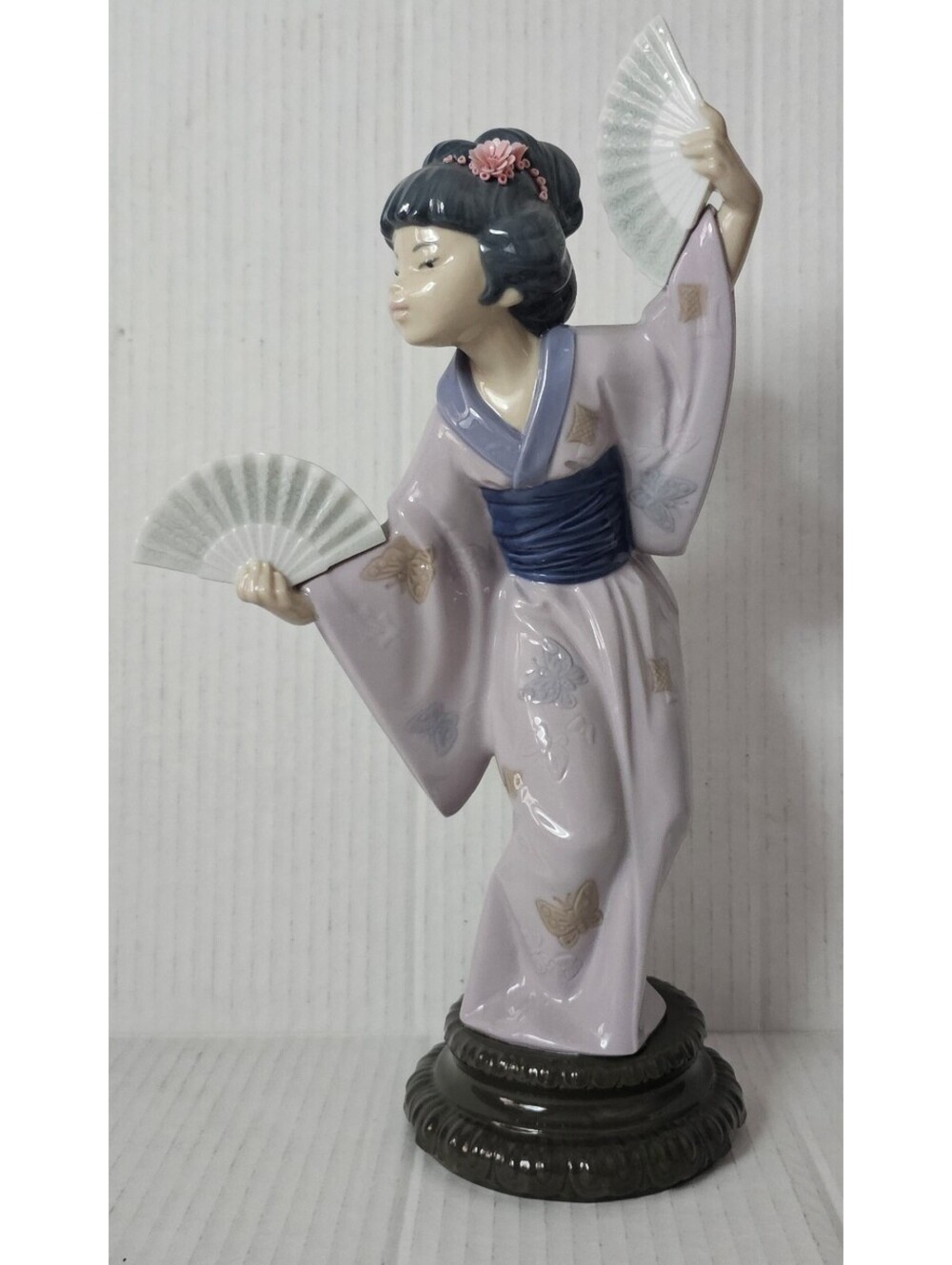 Lladro Madame Butterfly Japanese Geisha Girl With Fans #4991 Figurine READ